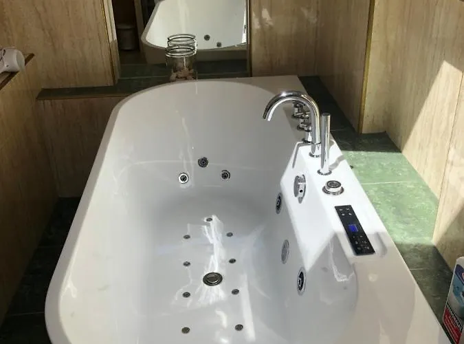 Dom wakacyjny Dom Letniskowy Dorota Poddąbie